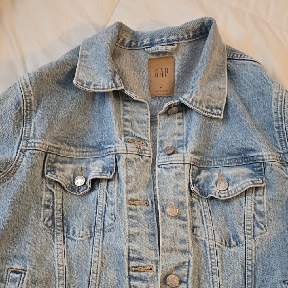 GAP Denim Jacket in Light Blue